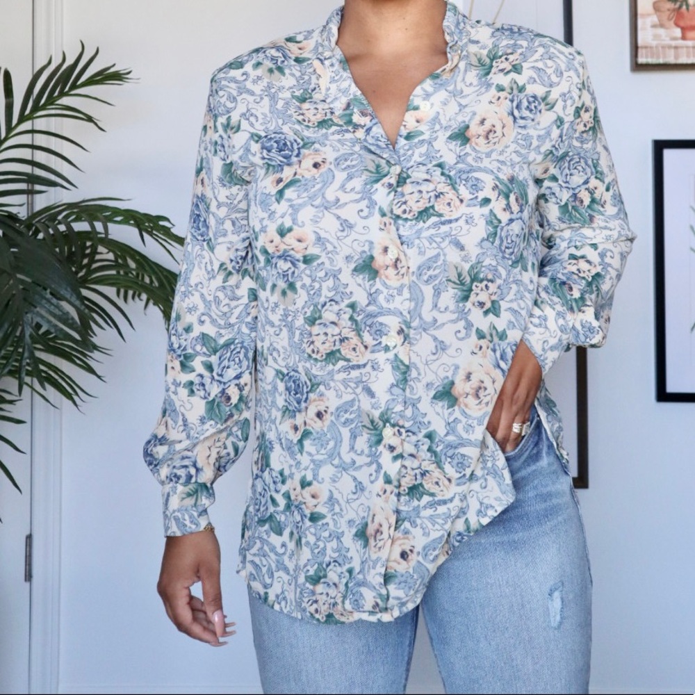 🤍 Floral Muted Long Blouse 🤍